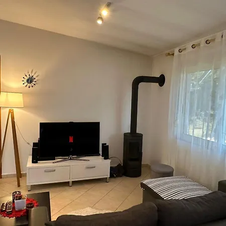 Shtepia Nen Pisha 